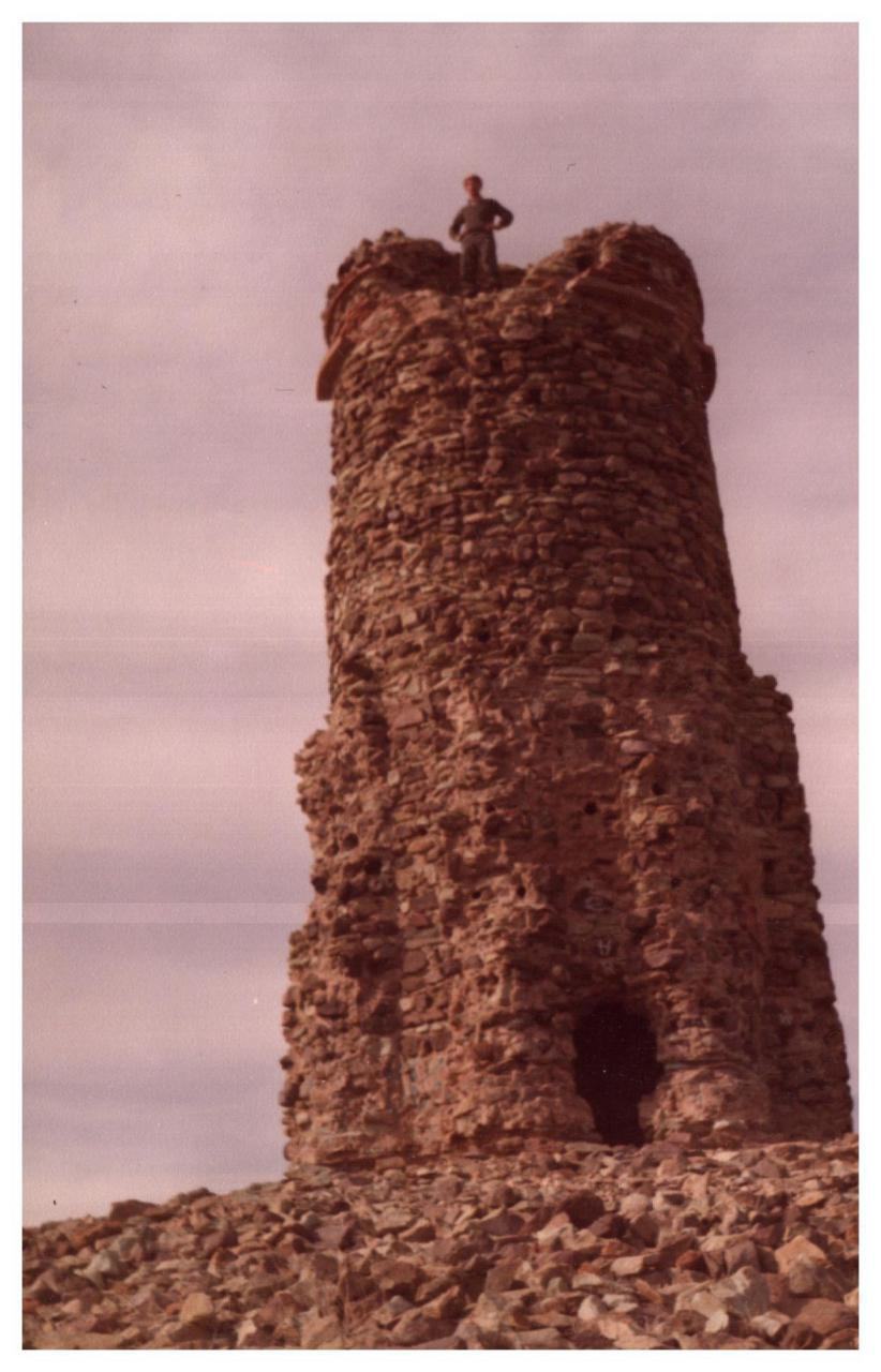برج باراجین در شهر قزوین - هورا تور برج بارجین قزوین اماکن دیدنی قزوین  معماری برج باراجین