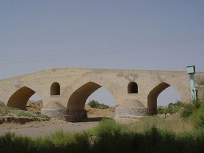 پل شاه عباسی از جاذبه های گردشگری قزوین