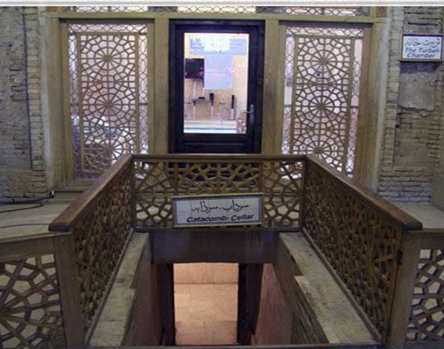 ورودی سردابه گنبد سلطانیه